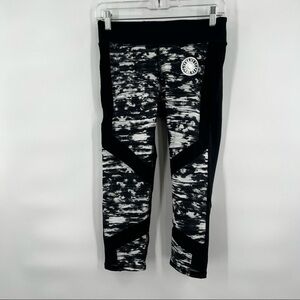 Soulcycle performance black white leggings M
